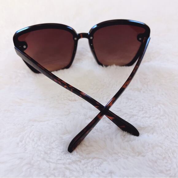 Giselle Black & Brown Oversized Cat Eye Sunglasses - Picture 11 of 11
